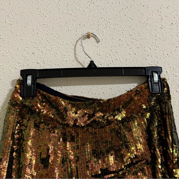 3.1 Phillip Lim Gold Sequin Silk Mini Shorts - Size 0 - Picture 6 of 10